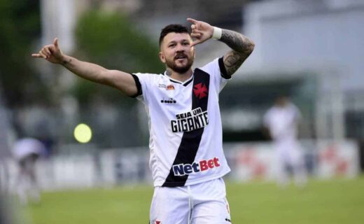 Rossi em ação pelo Vasco 2019