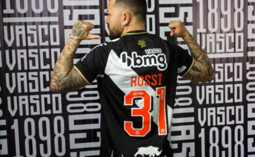 Vasco anuncia o retorno do atacante Rossi