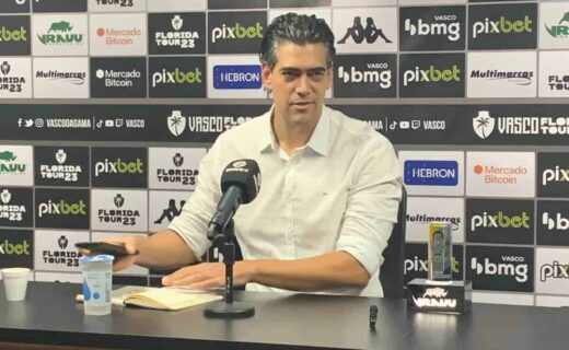 Paulo Bracks em entrevista coletiva
