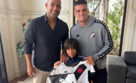 Rodrigo com o filho e Gabriel Pec