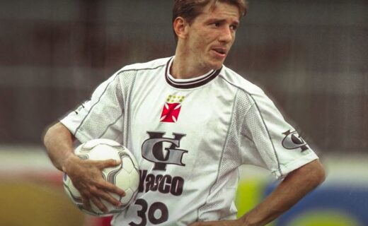 Vasco felicita Juninho Paulista em seu aniversário