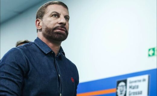 Jornalista revela que Vasco mantém proposta inicial por Renato Gaúcho