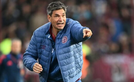 Mauricio Pellegrino, do Lanús, desperta interesse do Vasco