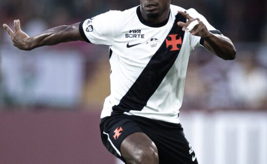 Thiago Mendes se destaca como principal interceptador do Vasco em 2026