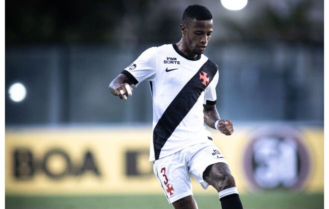Tchê Tchê virou titular no Vasco e um dos principais nomes do elenco • Matheus Lima/Vasco
