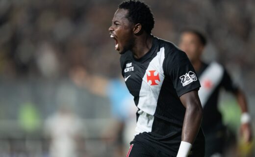 Andrés Gómez se destaca com orientações de Renato Gaúcho em busca de convocação para a Copa do Mundo