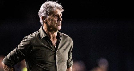 Renato Gaúcho é suspenso por 3 jogos pela Conmebol após ausências e reclamações