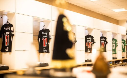 Vasco revela imagens do vestiário no Itaquerão