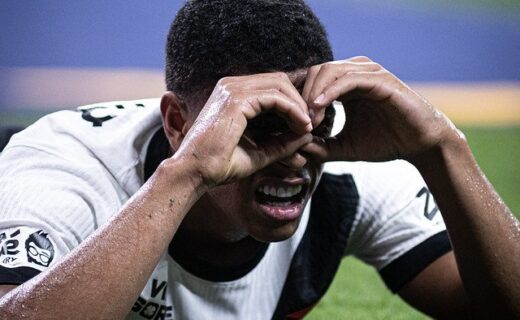 Vasco busca igualar melhor desempenho no 1º turno do Brasileiro desde 2013; confira o retrospecto
