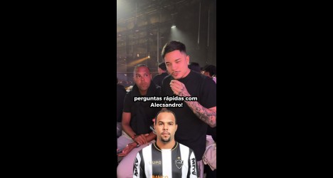 Alecsandro afirma que gol de bicicleta pelo Vasco é o mais belo de sua trajetória profissional