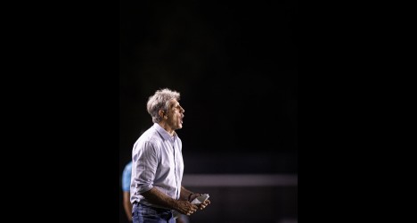 Renato Gaúcho se pronuncia após derrota e afirma: ‘Foi uma noite lamentável’