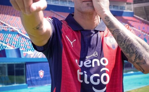 Cenários do Vasco na Sul-Americana podem depender de Vegetti, atualmente no Cerro Porteño
