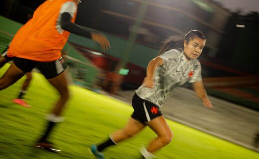 Feminino: Aquecimento das jogadoras do Vasco em fotos exclusivas