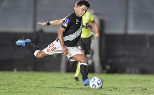 Vasco aposta em pausa da Copa do Mundo para recuperar atacante Brenner