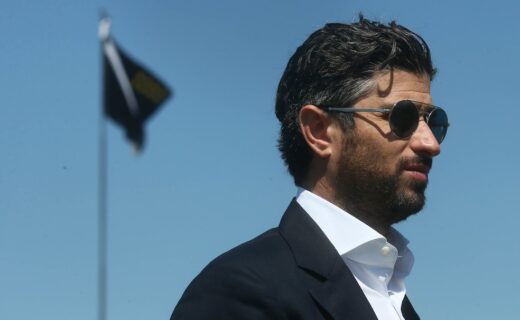 Vasco desconsidera garantia de controle da SAF, afirma 777