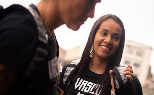 Feminino: Jogadoras do Vasco embarcam para Fortaleza; confira as imagens