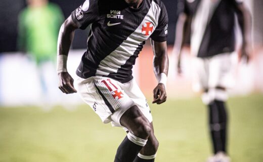 Renato Gaúcho enfrenta dilema na montagem do ataque do Vasco sem Andrés Gómez