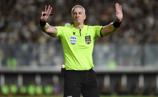 Anderson Daronco retorna à arbitragem de jogo do Atlético-MG após quatro anos
