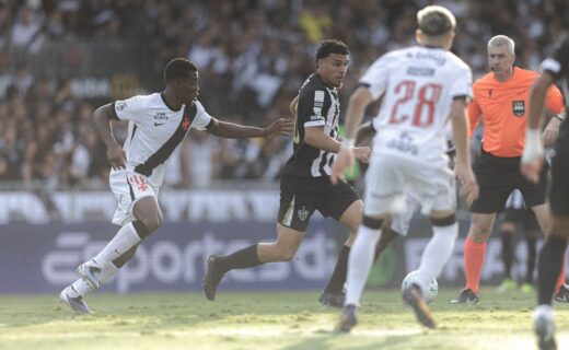 Léo Jardim destaca confiança em vitória após partida desafiadora