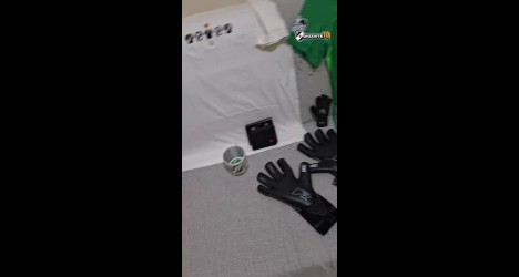Kit especial é resgatado por sócio em homenagem aos 200 jogos de Léo Jardim