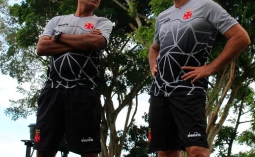 Carlos Germano e Acácio relembram fase marcante em foto compartilhada