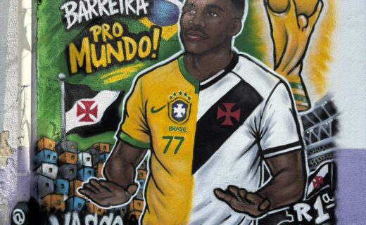Barreira do Vasco é mobilizada por Rayan antes da Copa do Mundo; confira fotos