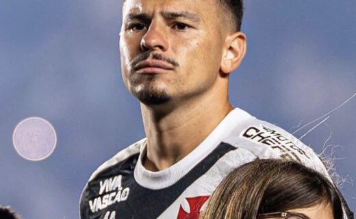 Hugo Moura está em negociações avançadas com clube japonês