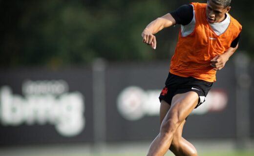 Treino da Tarde no CT Moacyr Barbosa: Confira as Imagens da 3ª-feira