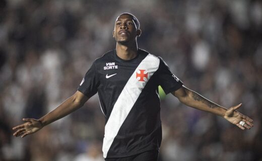 Vasco celebra Rayan como o 6º jogador da história a registrar assistência em uma Copa do Mundo