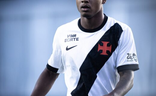 Vasco se despede de Matheus França com fim de contrato nesta terça-feira