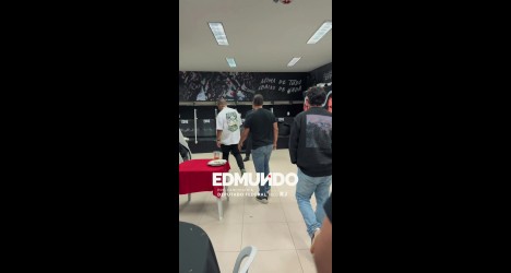Trio de Ferro em São Januário conta com a presença de Edmundo na festa
