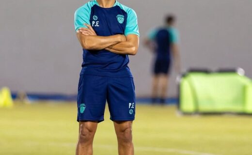 Pedro Emanuel tem experiência ao lado de ex-jogadores do Vasco, como Helton, Maicon, Souza e Guarín