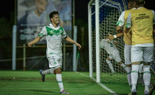 Juventude aposta na evolução de Ray Breno, emprestado pelo Vasco