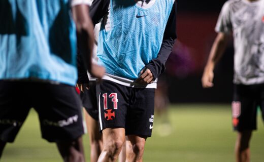 Vasco revela imagens do aquecimento de seus atletas