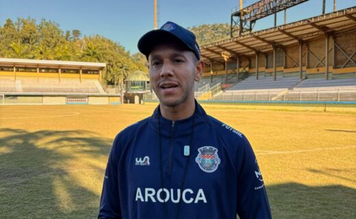 Arouca contrata Souza como novo técnico na Série B2 do Rio de Janeiro