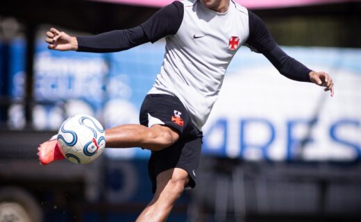 Vasco vai com força máxima para duelo contra o Independiente Medellín