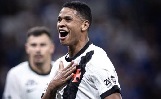 Vasco avança nas negociações por Deossa e Yeboah; Barros recebe proposta do exterior