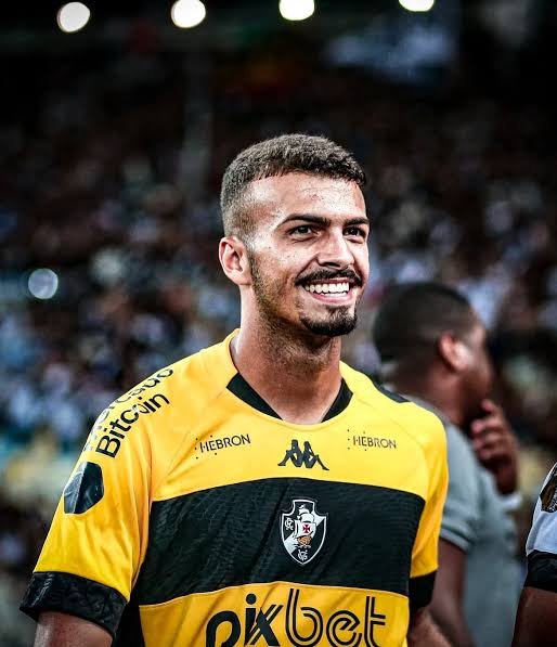 Cria Cadu Neves se transfere do Falcon-SE para o Santa Clara, de Portugal