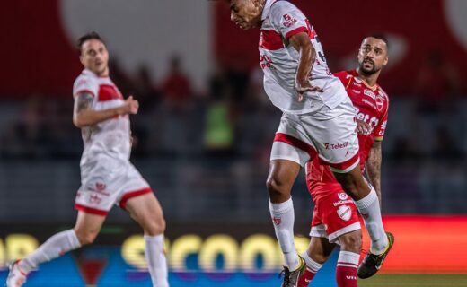 Lyncon, emprestado pelo Vasco, ganha espaço e minutagem no CRB
