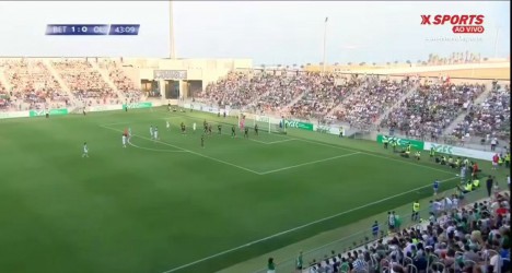 Deossa, alvo do Vasco, anota gol contra o Lyon em amistoso do Betis; assista ao vídeo