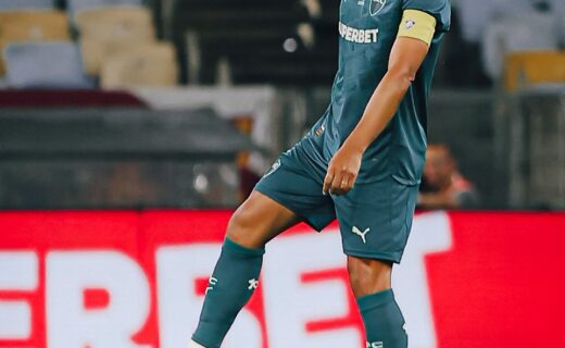 Fluminense comunica lesões de Freytes e Thiago Silva, que devem desfalcar contra o Vasco