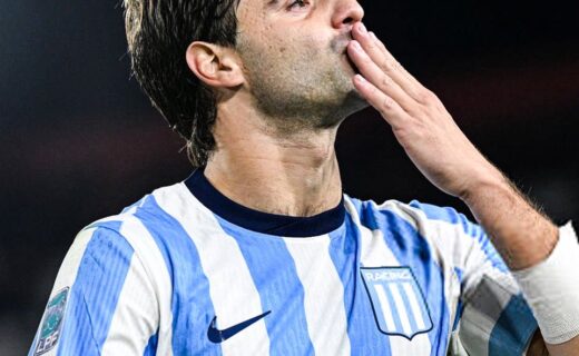 Racing e Vasco avançam nas negociações por Santiago Sosa