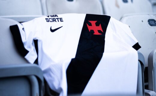 Vasco e Nike firmam contrato sem valores fixos e com royalties que variam de 12% a 18%