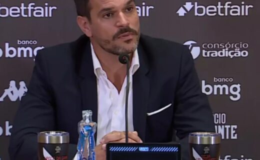 Vasco busca reforçar elenco com a contratação de 5 jogadores