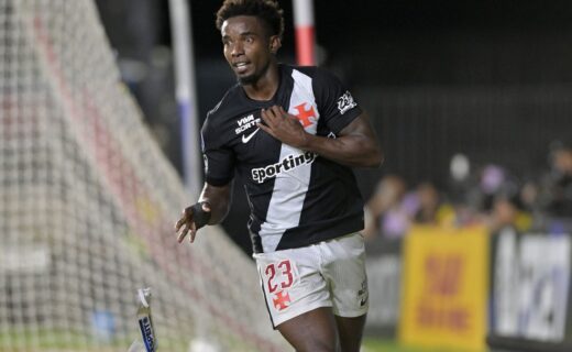 Vasco enfrenta desafio sem Thiago Mendes, seu capitão suspenso neste sábado