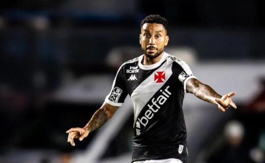 Jair registra números impressionantes em confrontos contra o Fluminense