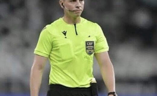 Vasco x Santos terá arbitragem de Lucas Casagrande, do PR