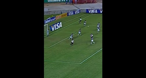Vasco relembra gols que eliminaram o Fluminense da Copa do Brasil com vídeo: ‘I did it again’