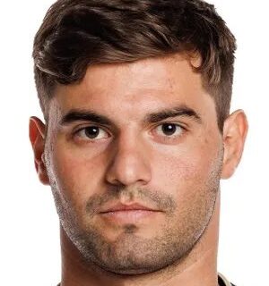 Vasco busca resolver impasses jurídicos com o Racing para oficializar contratação de Sosa