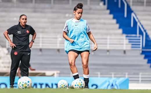 Feminino: Imagens do aquecimento das jogadoras em Maceió